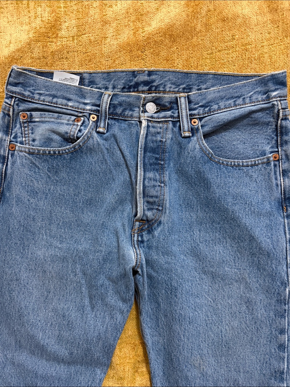 Classic Levi’s Men's Blue Denim Jeans